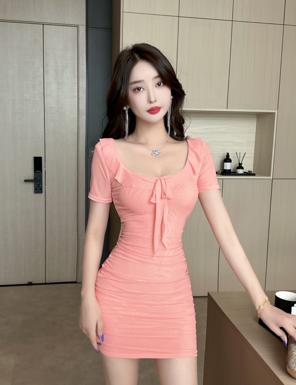 Hip low-cut slim dress bottoming U-neck sexy tassel bag