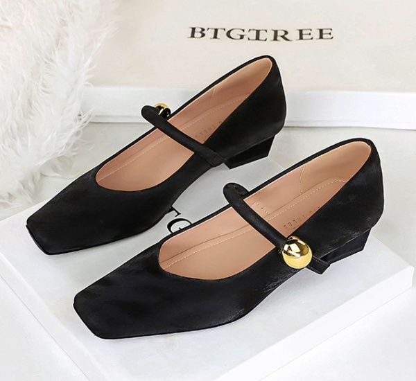 Square head ballet thick retro metal shoes