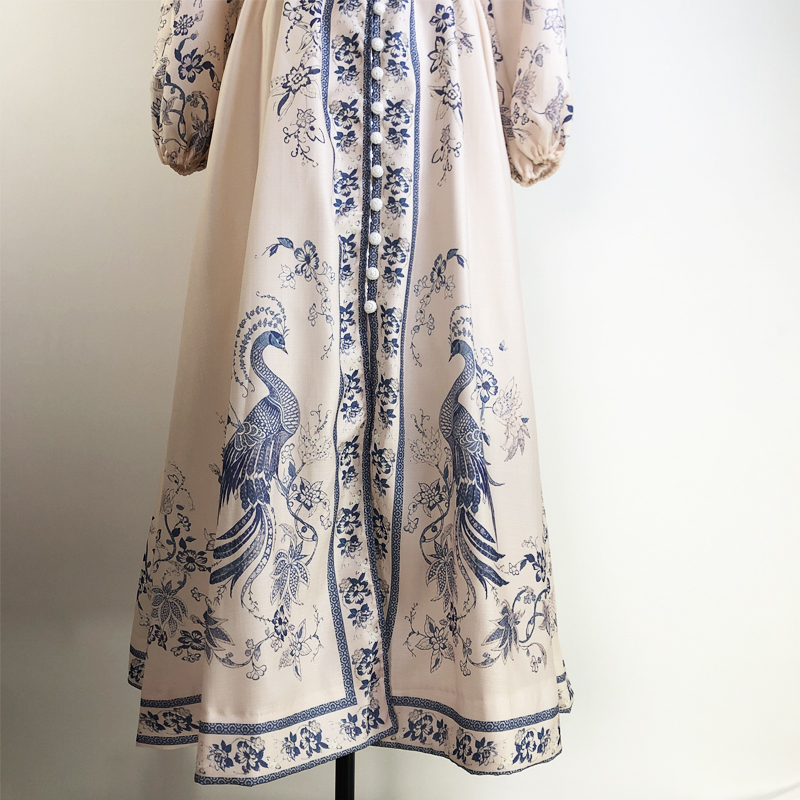 Long sleeve vacation long V-neck elegant retro dress