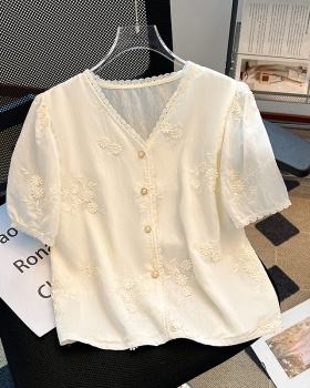 Embroidery apricot tops short sleeve shirt for women