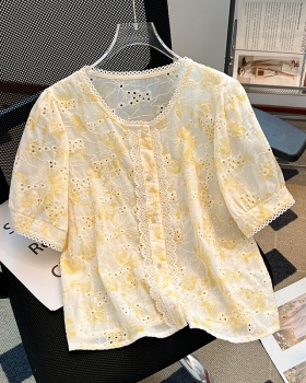 Embroidery yellow shirt summer short sleeve tops for women