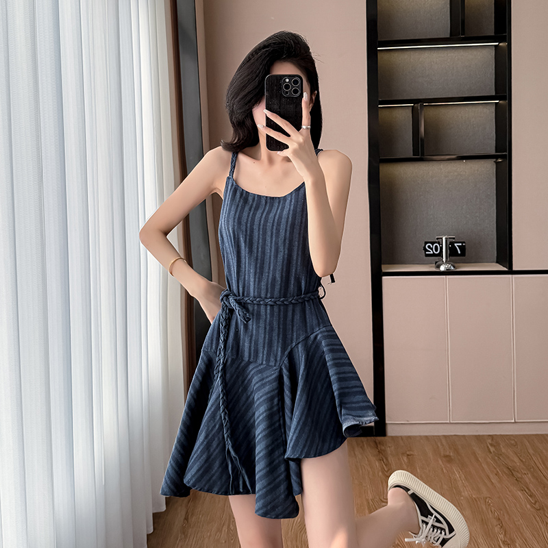 Frenum irregular stripe strap dress navy-blue summer dress