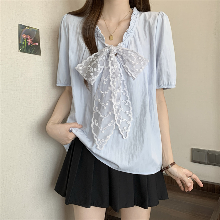 Short sleeve V-neck shirt wood ear bow tops for women