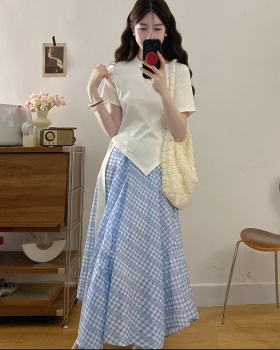 Plaid half summer T-shirt frenum irregular skirt a set
