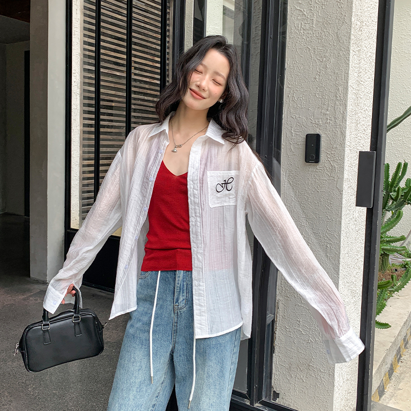 Sunscreen loose tops pocket shirt for women