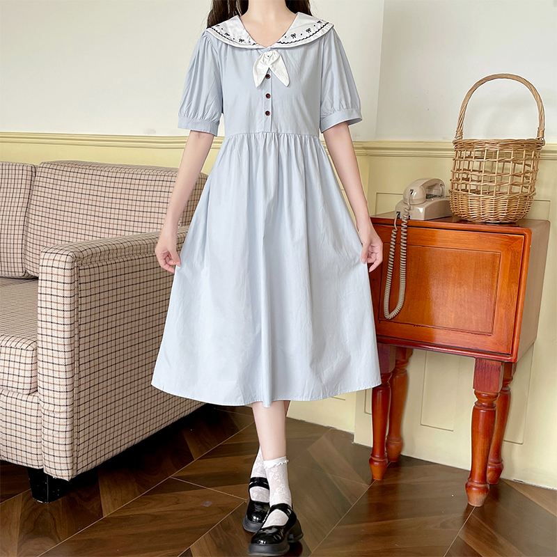 College style short sleeve frenum refreshing dress