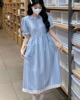 Sweet fake vacation France style dress