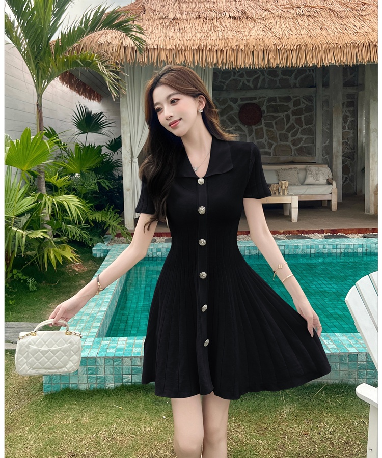France style knitted T-back Hepburn style slim dress