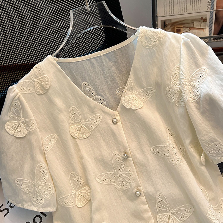 V-neck embroidery shirt show young small shirt for women