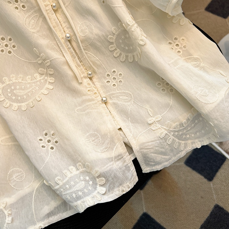 Niche embroidery round neck short sleeve all-match commuting shirt