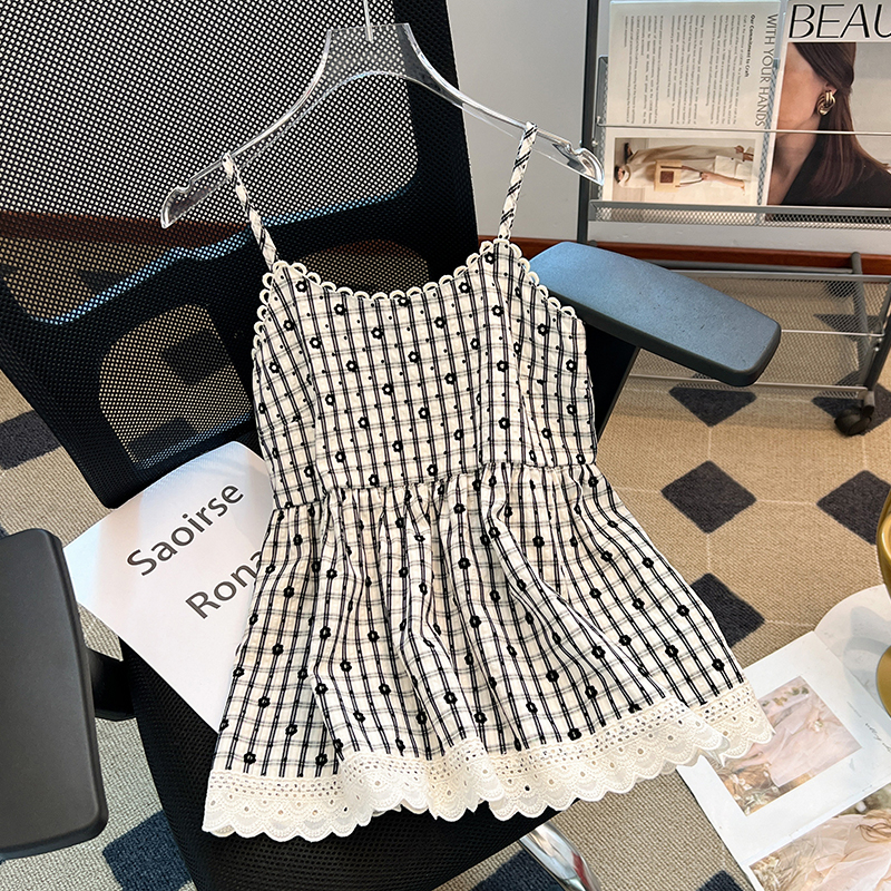 Sling doll shirt sleeveless tops for women