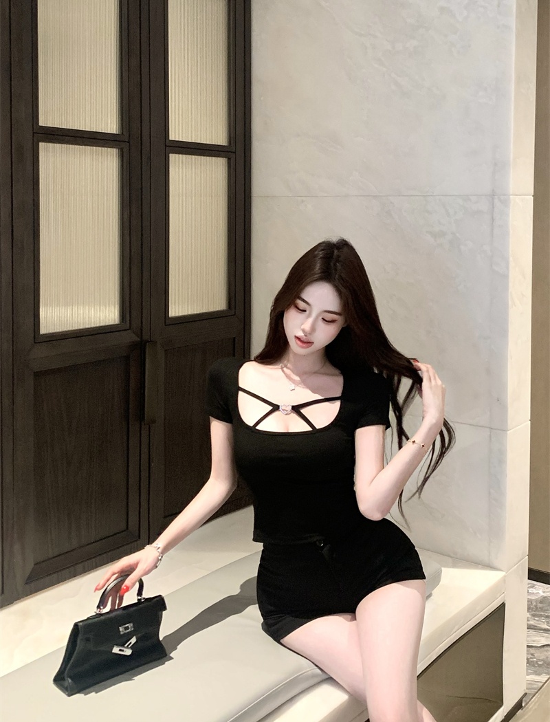 Short sleeve bottoming heart pinched waist slim tops for women
