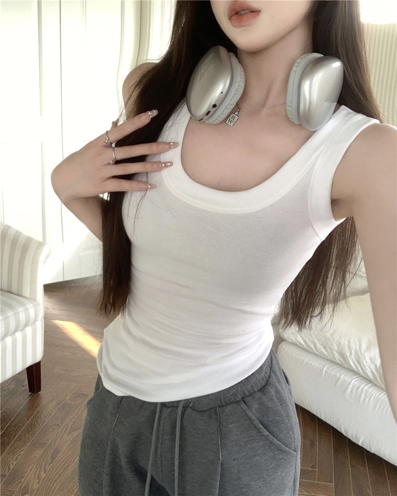 Slim wide shoulder strap sling U-neck vest