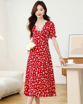 Spring and summer long dress vacation dress for women