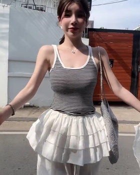 Sling vest skirt hem tops for women