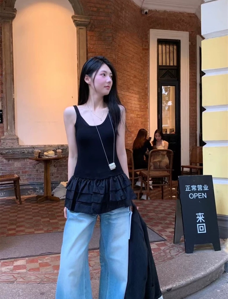 Sling vest skirt hem tops for women