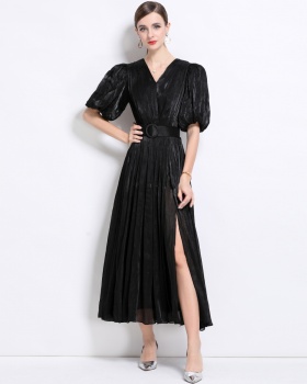 Slim long dress puff sleeve European style long dress