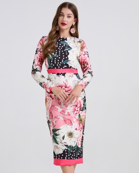 Slim long sleeve package hip polka dot European style dress