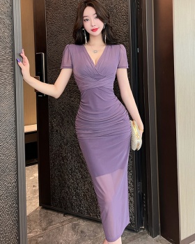 Split low-cut gauze V-neck long temperament dress
