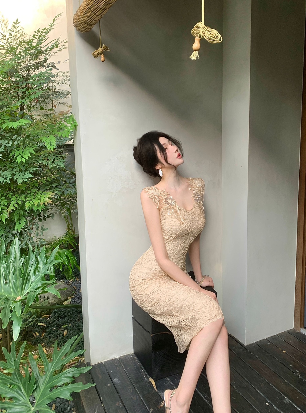 Summer sexy temperament lace slim rhinestone dress for women