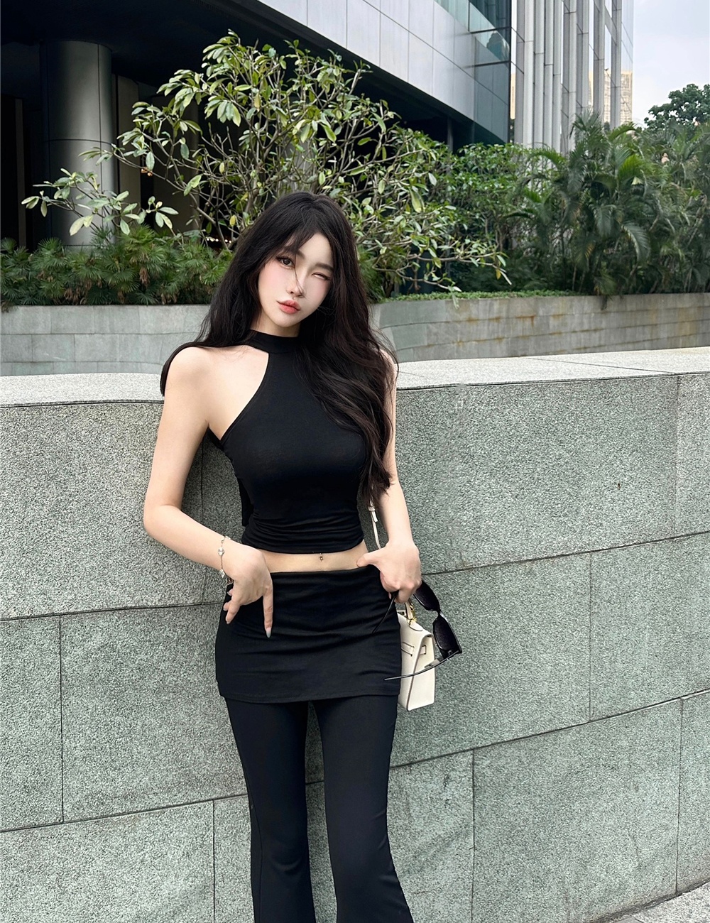 Halter sling long pants inside the ride short culottes