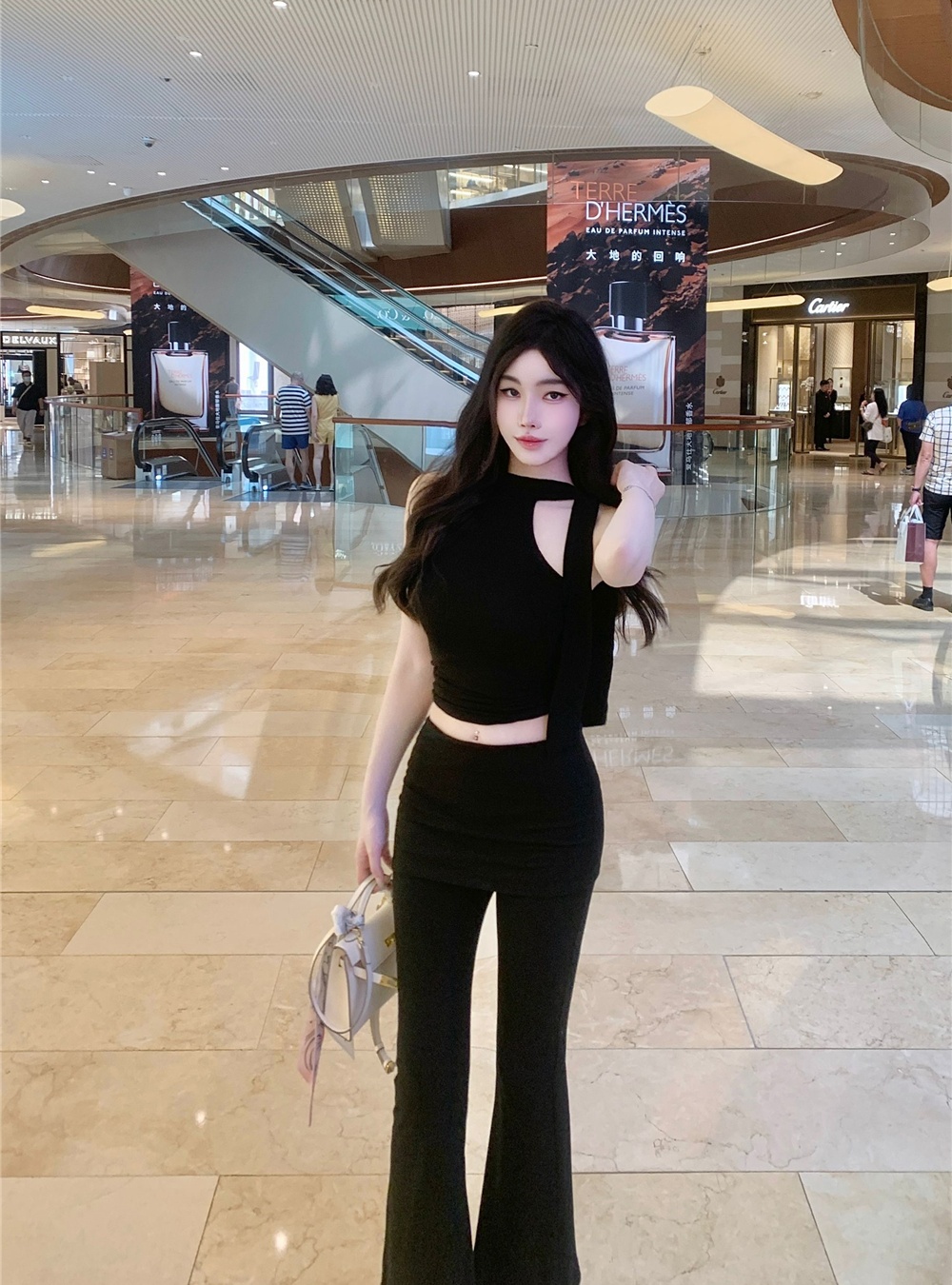 Halter sling long pants inside the ride short culottes
