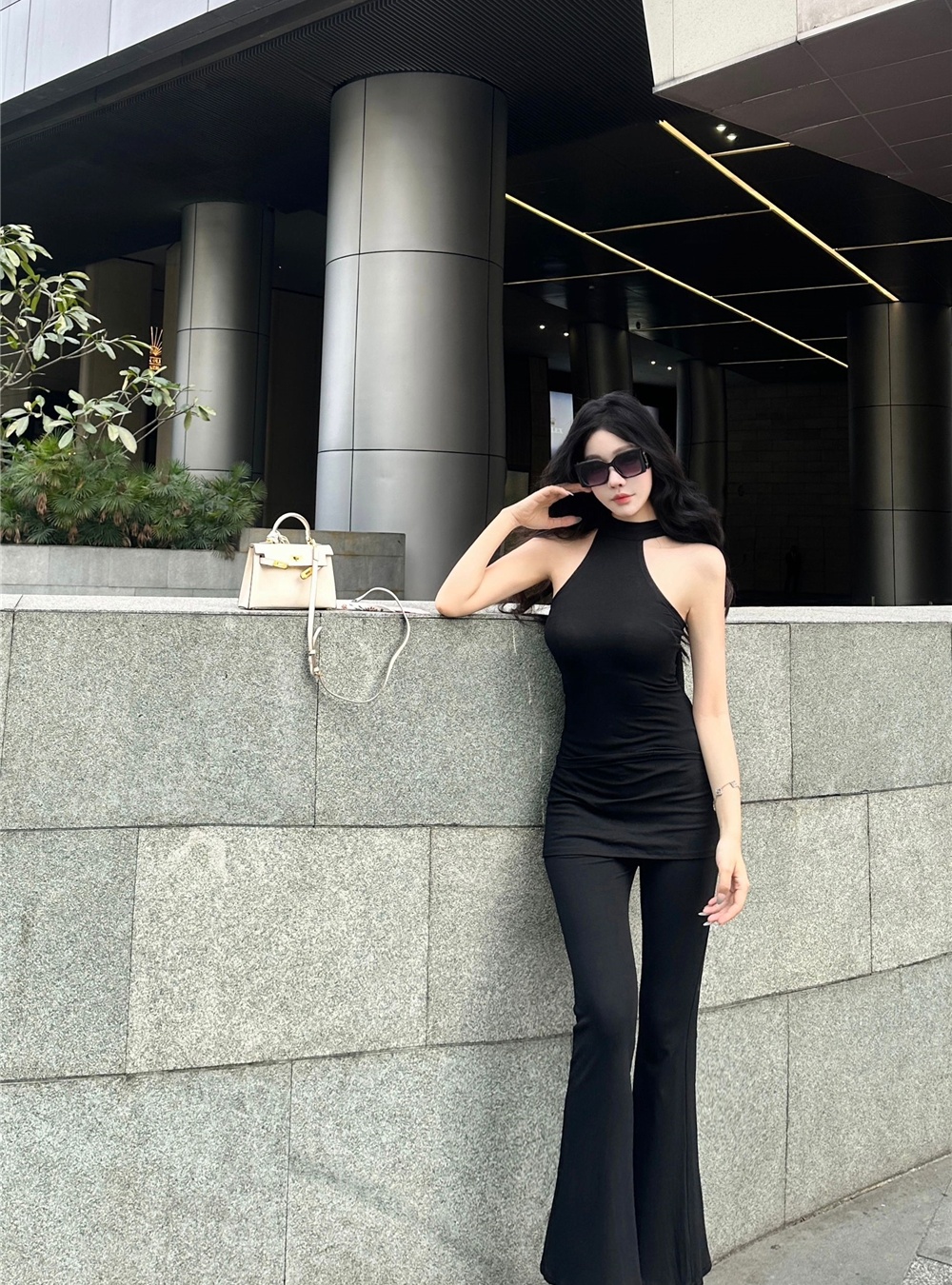 Halter sling long pants inside the ride short culottes
