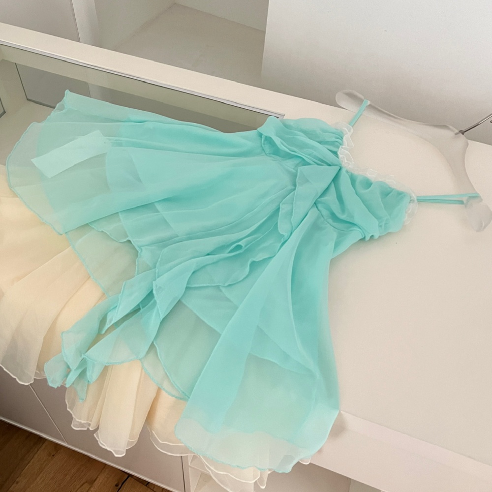 Frenum tops sling short skirt a set