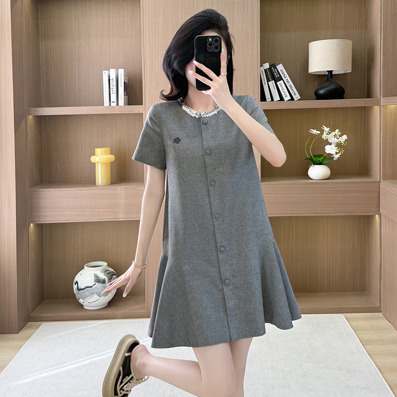 Western style fashion summer show young college style gray dress