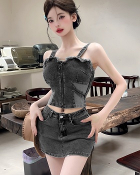 Package hip wrapped chest tops small vest 2pcs set for women