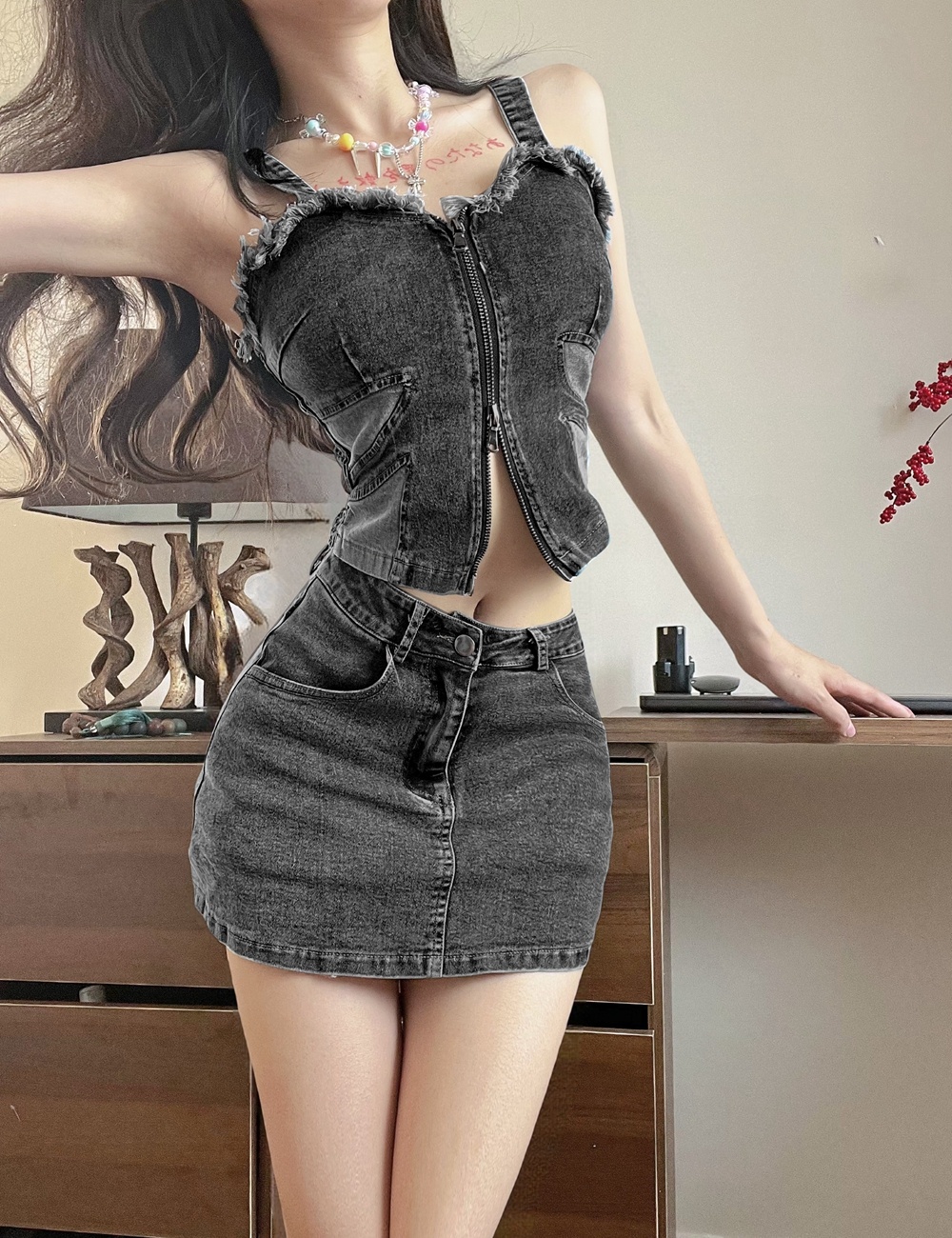 Package hip wrapped chest tops small vest 2pcs set for women