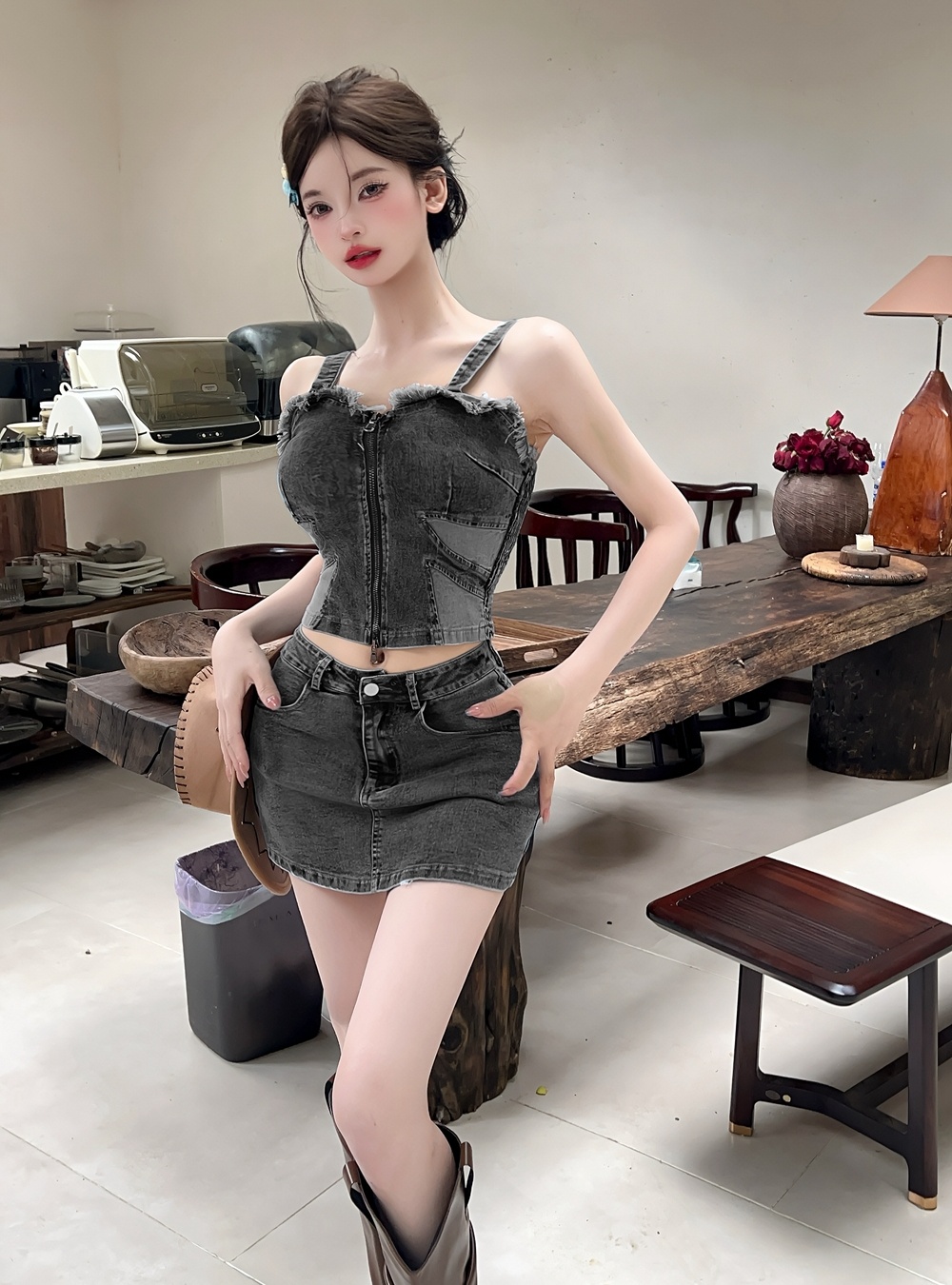 Package hip wrapped chest tops small vest 2pcs set for women