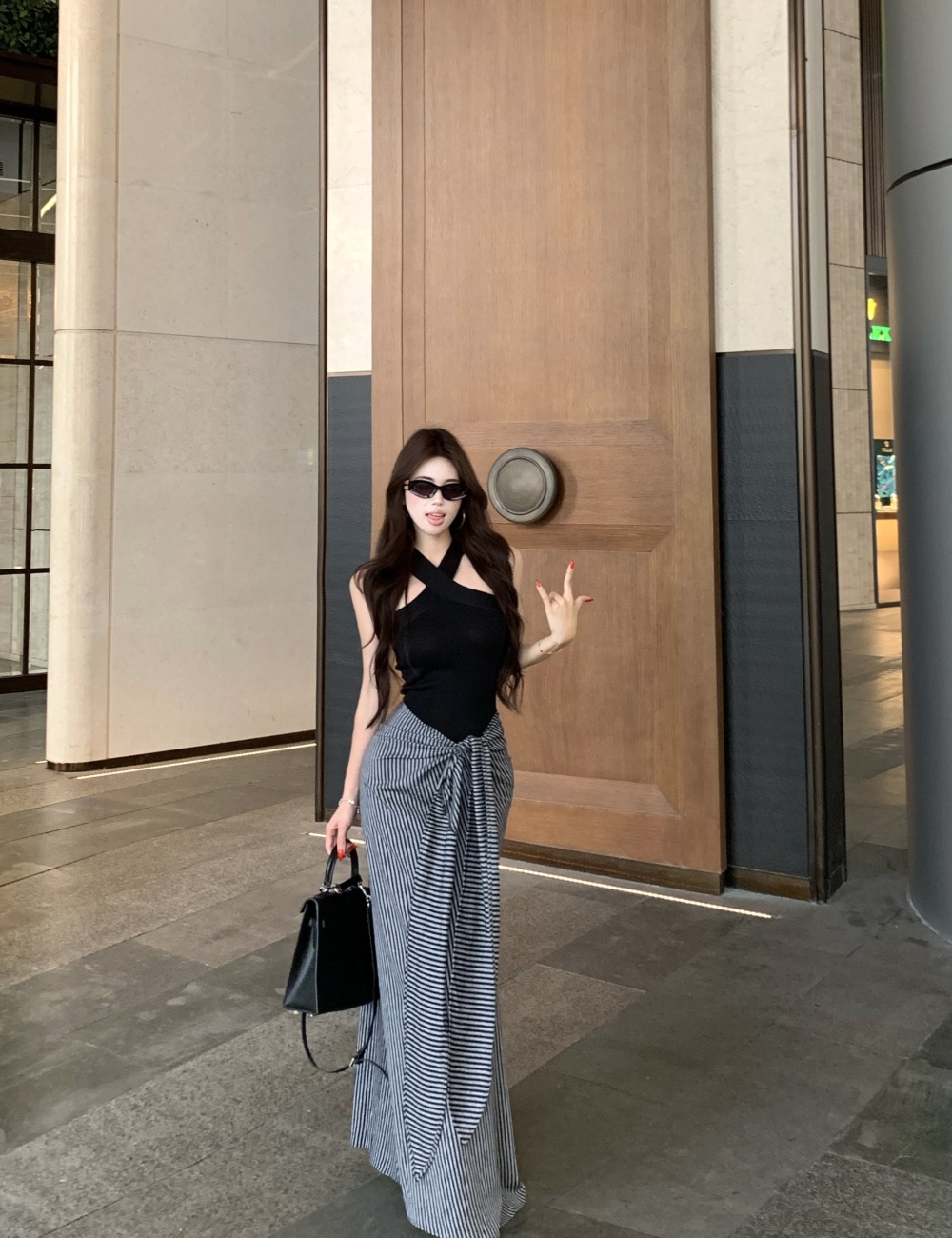 Temperament slim skirt high waist cross vest a set for women