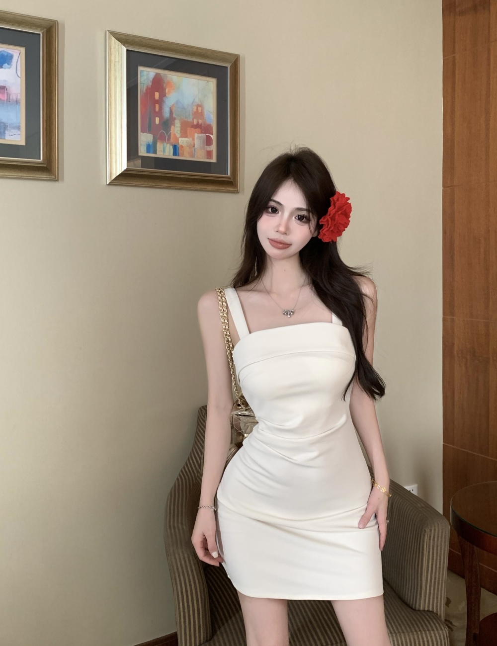 Slim temperament strap dress wrapped chest dress