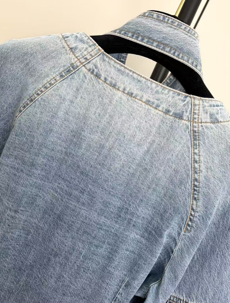 Light color shirt puff sleeve tops for women