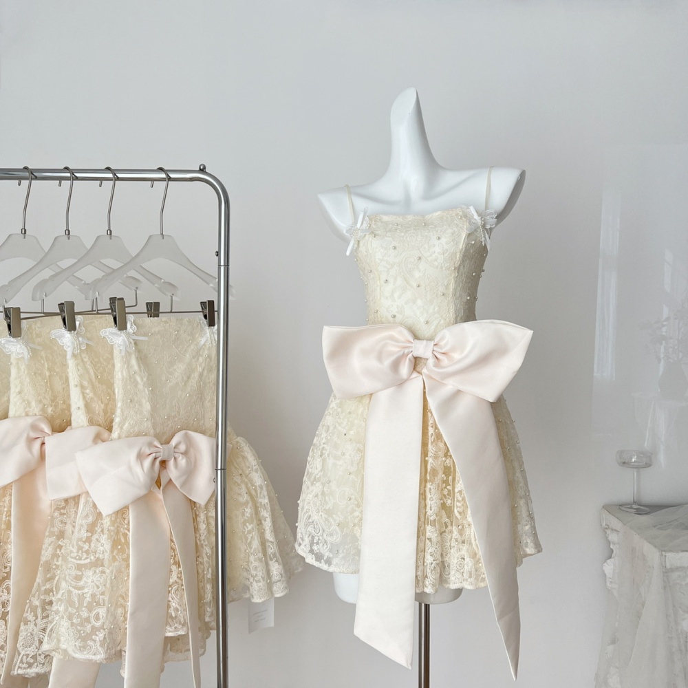 Refinement temperament lace pinched waist white dress