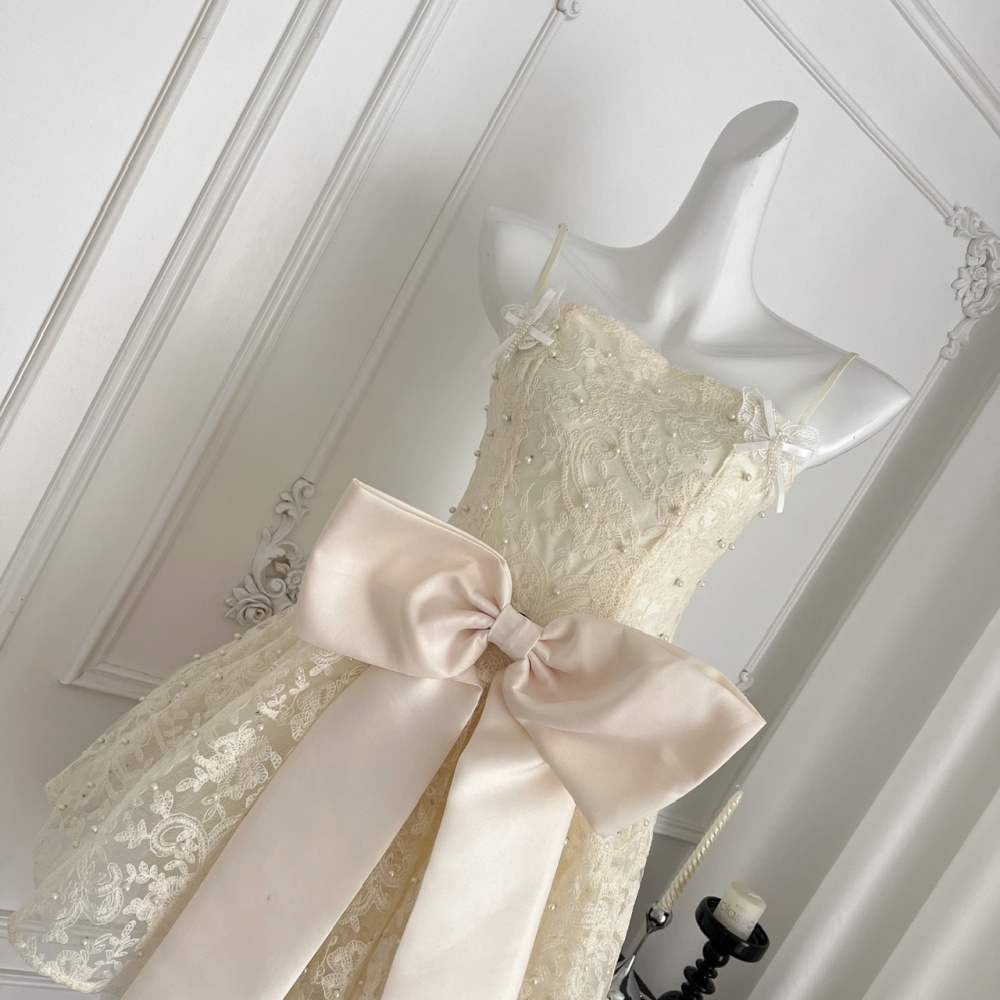 Refinement temperament lace pinched waist white dress