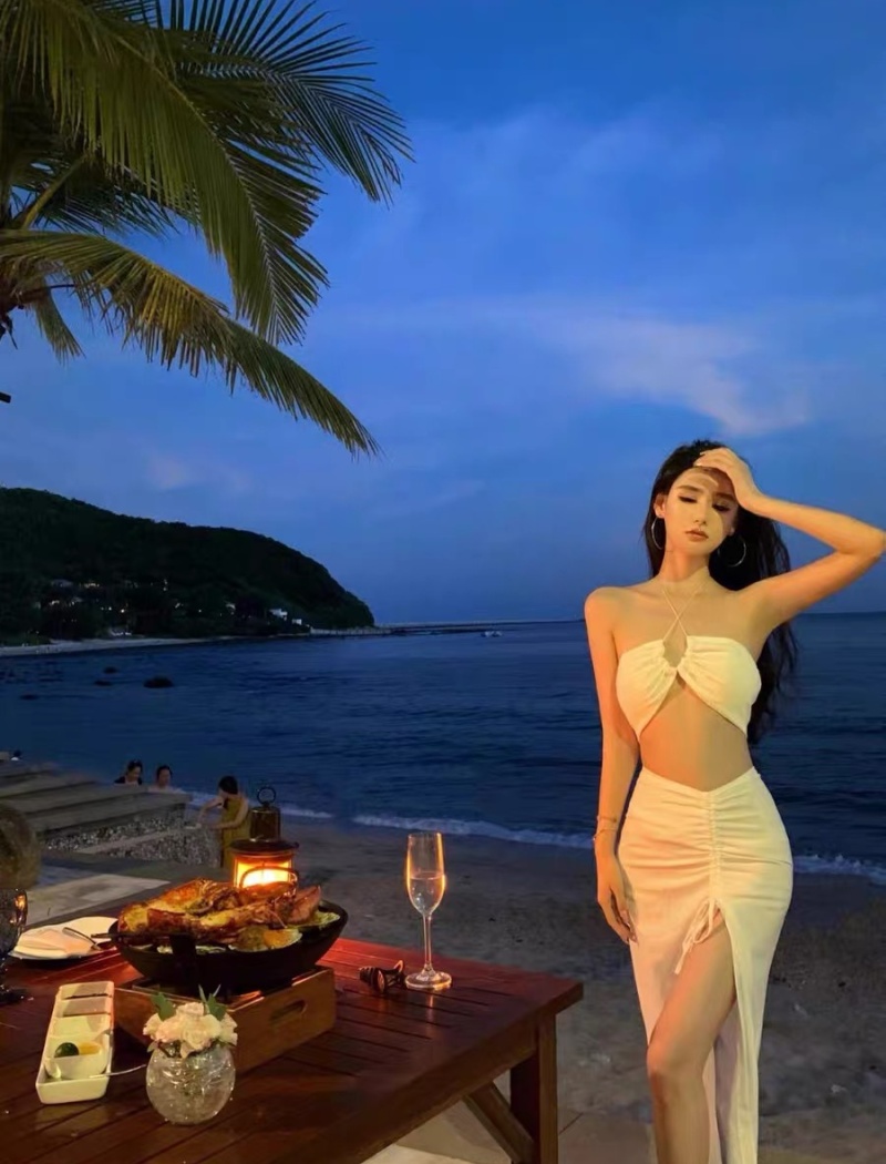 Sling wrapped chest dress sandy beach tops a set