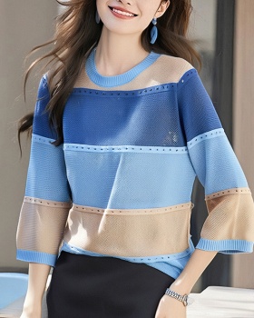 Round neck hollow bottoming T-shirt for women