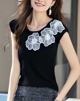 Beading stereoscopic flowers vest knitted summer tops