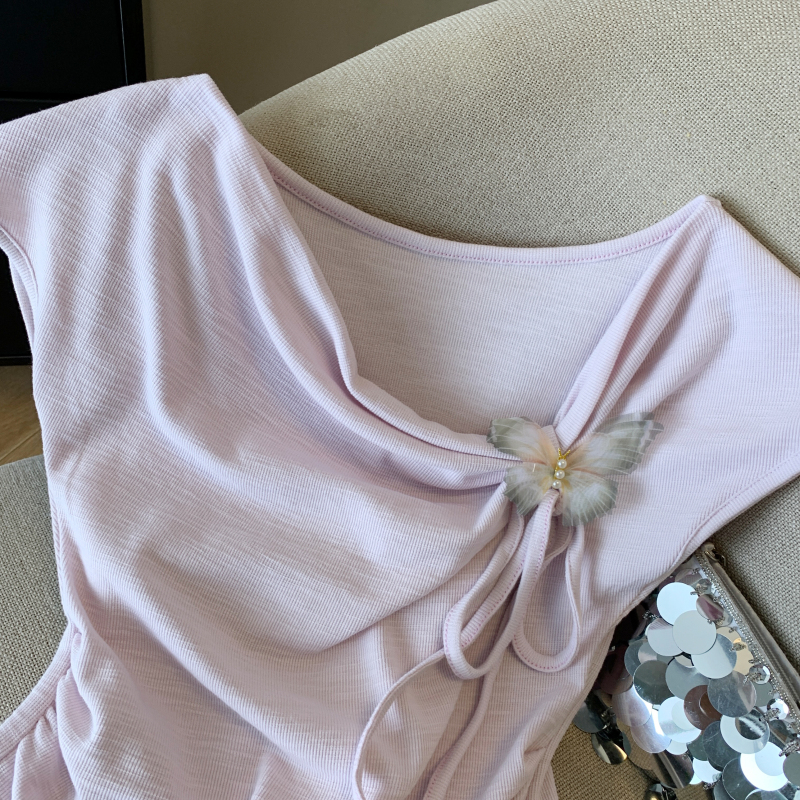 Sleeveless T-shirt small shirt for women