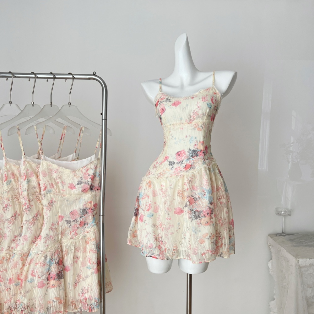 Pinched waist maiden lace vacation dress for women