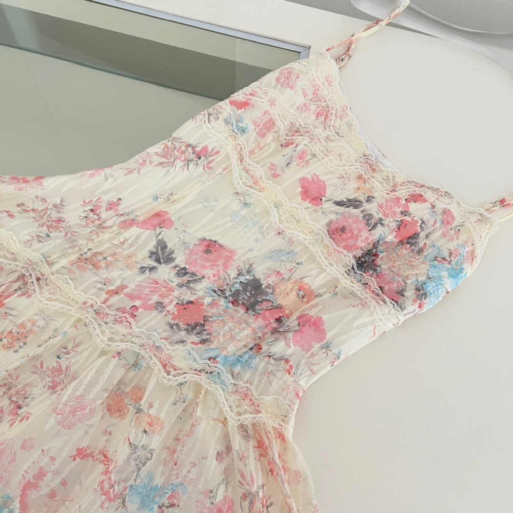 Pinched waist maiden lace vacation dress for women