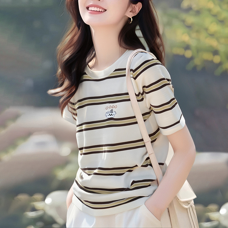 Stripe round neck tops knitted summer T-shirt