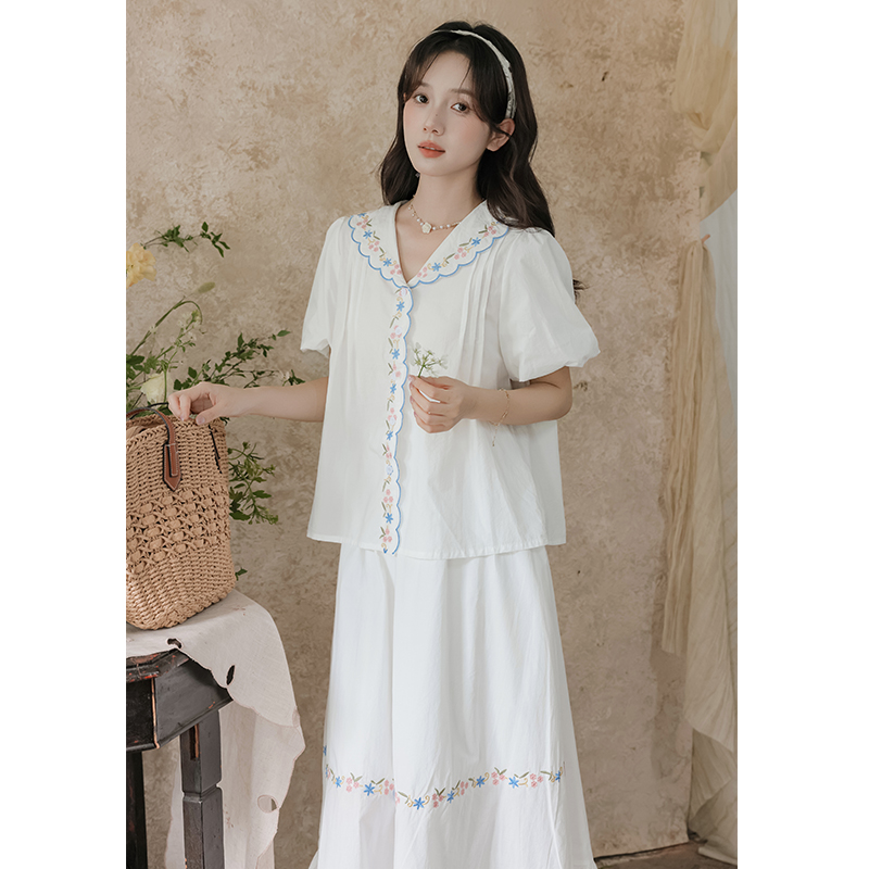 Navy collar bud sleeve small shirt embroidered skirt 2pcs set