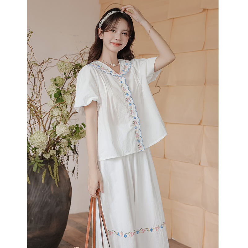 Navy collar bud sleeve small shirt embroidered skirt 2pcs set