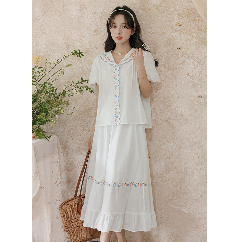 Navy collar bud sleeve small shirt embroidered skirt 2pcs set
