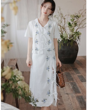 Retro frenum split tops embroidered France style skirt a set