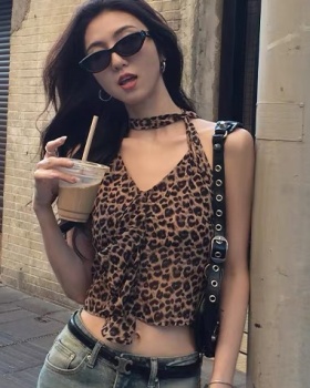 Inside the ride leopard halter vest spicegirl tight tops