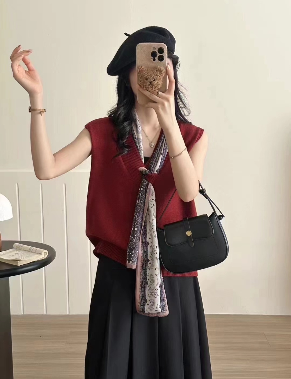 Temperament pure scarves Korean style V-neck sweater